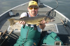 Dean Harlan 27.75 Walleye (2)