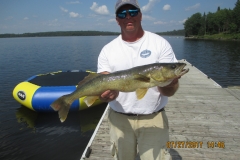 Mike Lammers 29.5" Walleye Released